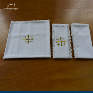 Conjunto para o Altar de Algodão Bordado Cruz de Jerusalém